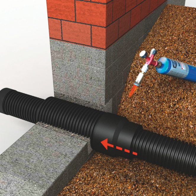 Installation Wall Penetration District Heating Pipe